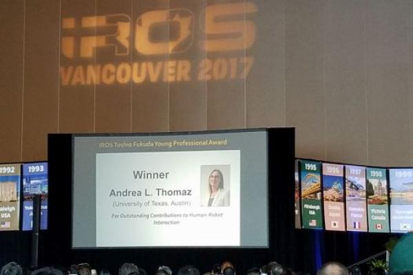 Andrea Thomaz wins IEEE Young Professional Award
